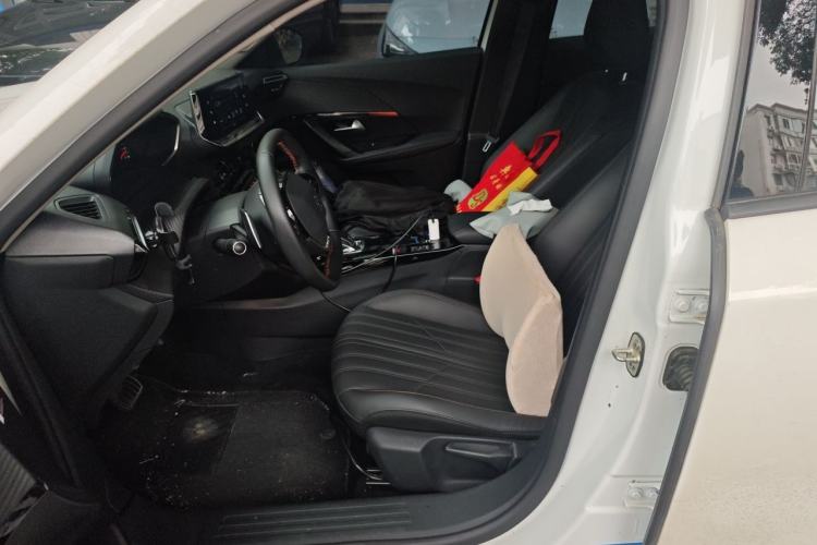 Used Peugeot 2008 2022 230THP THE ONE Left Front Seat