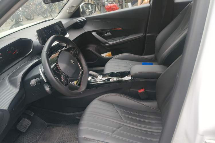 Used Peugeot 2008 2022 230THP THE ONE Left Front Seat