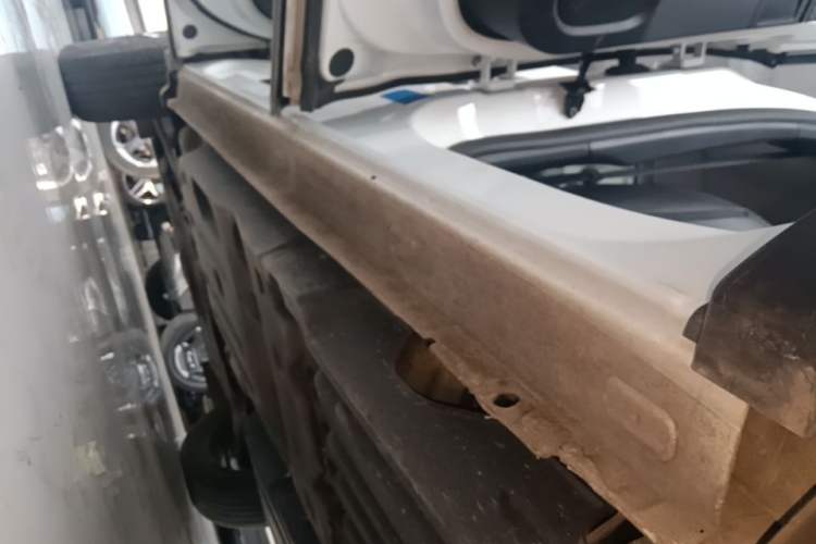 Used Peugeot 2008 2022 230THP THE ONE Left Side Sill