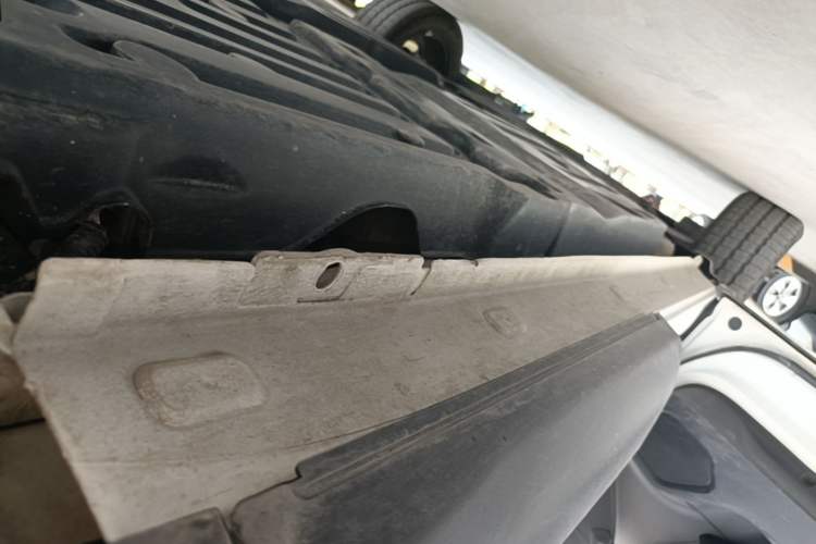 Used Peugeot 2008 2022 230THP THE ONE Left Side Sill