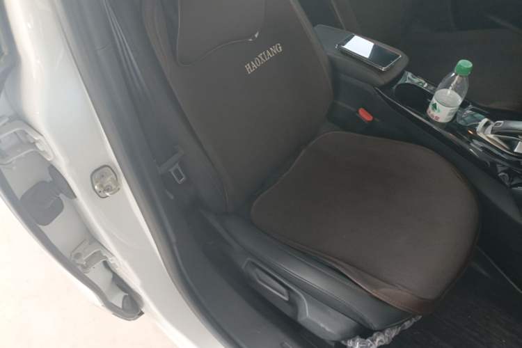 Used Peugeot 2008 2022 230THP THE ONE Right Front Seat