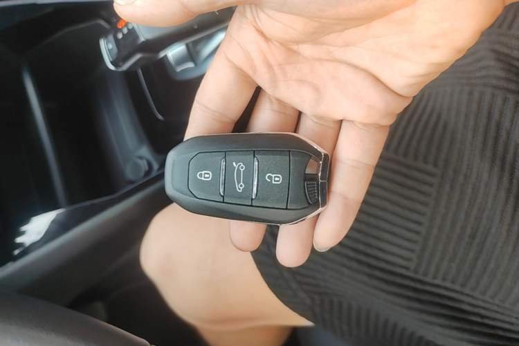 Used Peugeot 2008 2022 230THP THE ONE Vehicle Key