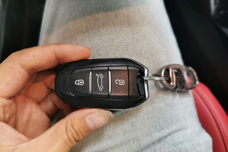 Used Peugeot 2008 2022 230THP THE ONE Vehicle Key