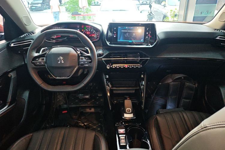 Used Peugeot 2008 2022 230THP THE ONE Center Console
