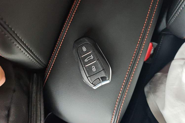 Used Peugeot 2008 2022 230THP THE ONE Interior 1
