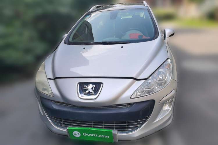 Used Peugeot 2009 1.6T SW Luxury Model Front