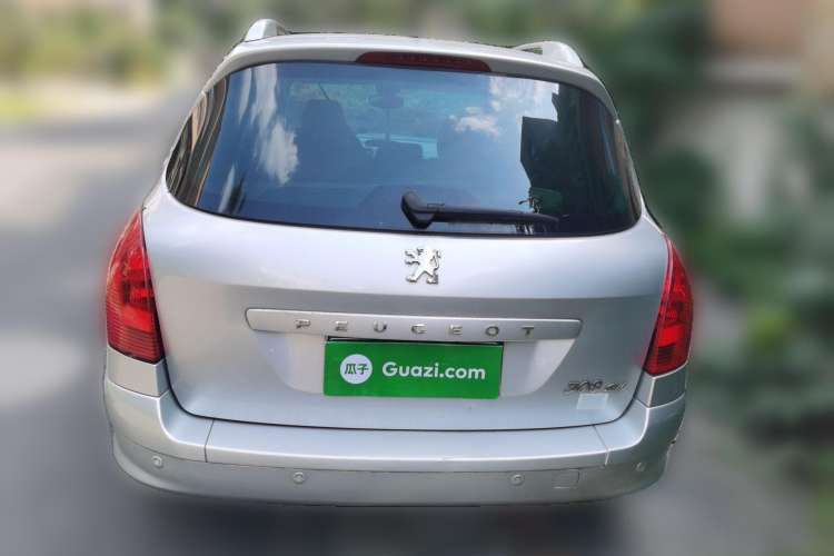 Used Peugeot 2009 1.6T SW Luxury Model Rear