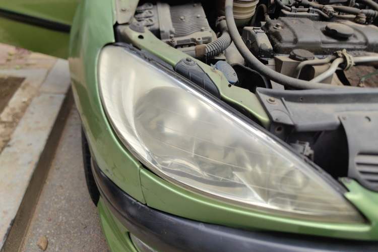 Used Peugeot 206 2006 1.4L Manual Fashion Edition Right Front Headlight