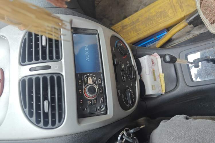 Used Peugeot 206 2007 1.6L Automatic Active Version Audio And AC Panel