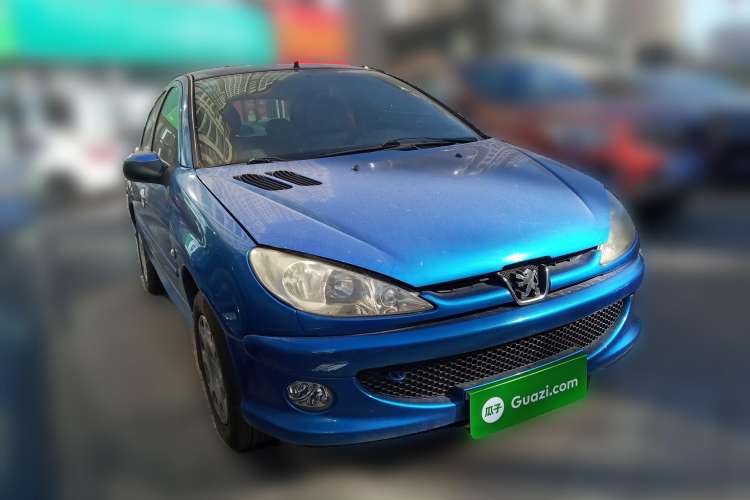 Used Peugeot 206 2007 1.6L Manual Thrill Edition Front Right 45 Deg