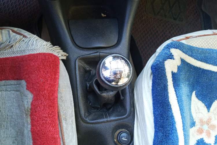 Used Peugeot 206 2007 1.6L Manual Thrill Edition Gear Lever