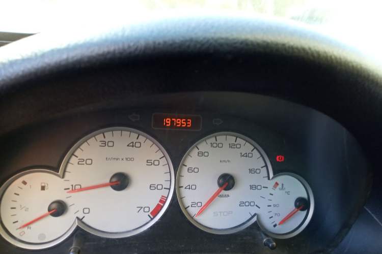 Used Peugeot 206 2007 1.6L Manual Thrill Edition Odometer Close Up