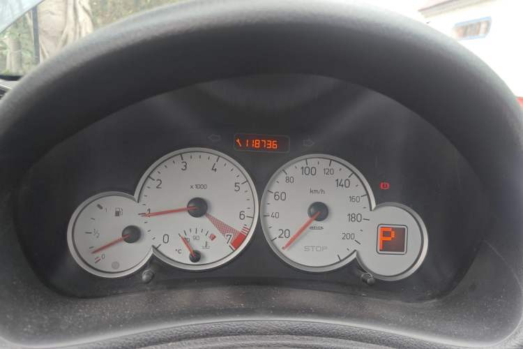 Used Peugeot 206 2007 1.6L Automatic Active Version Odometer Close Up