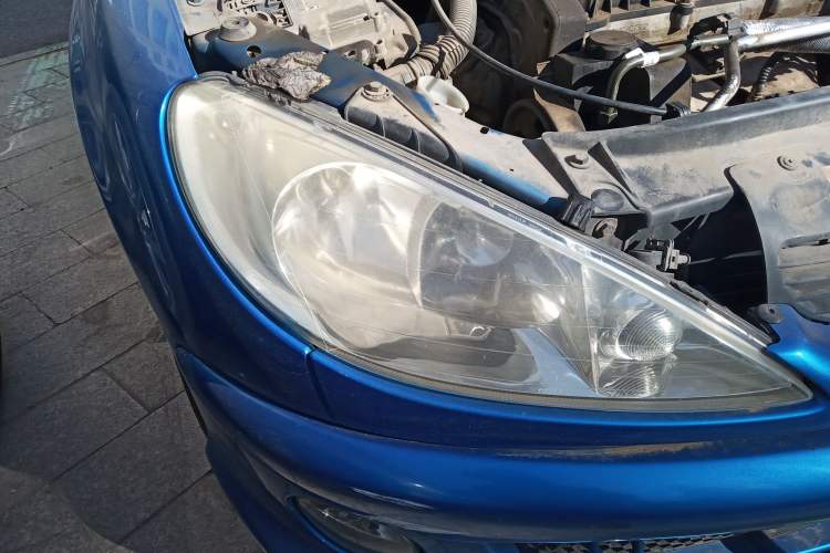 Used Peugeot 206 2007 1.6L Manual Thrill Edition Right Front Headlight