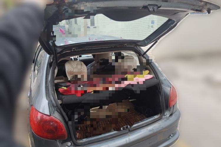 Used Peugeot 206 2007 1.6L Automatic Active Version Trunk