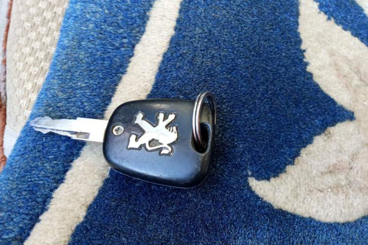 Used Peugeot 206 2007 1.6L Manual Thrill Edition Vehicle Key