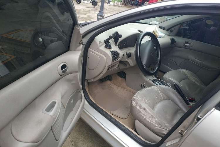 Used Peugeot 206 2007 1.6L Automatic Active Version Driver Seat