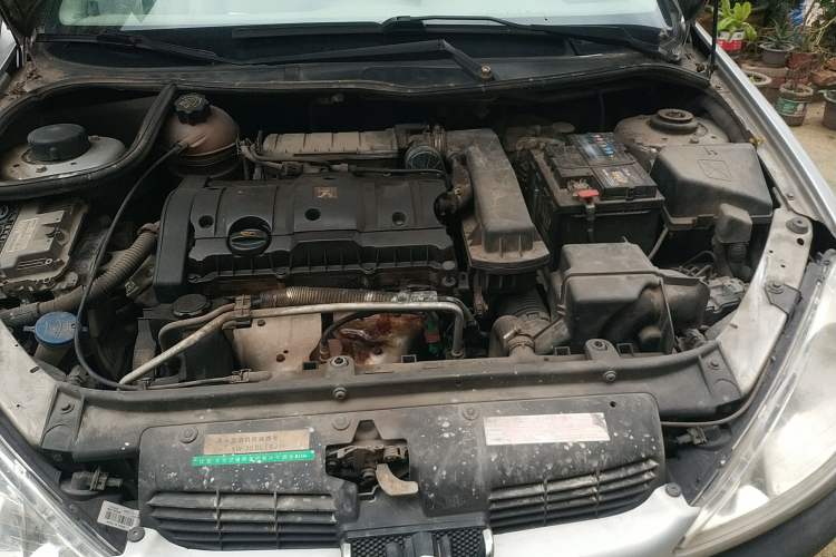 Used Peugeot 206 2007 1.6L Automatic Active Version Engine Bay