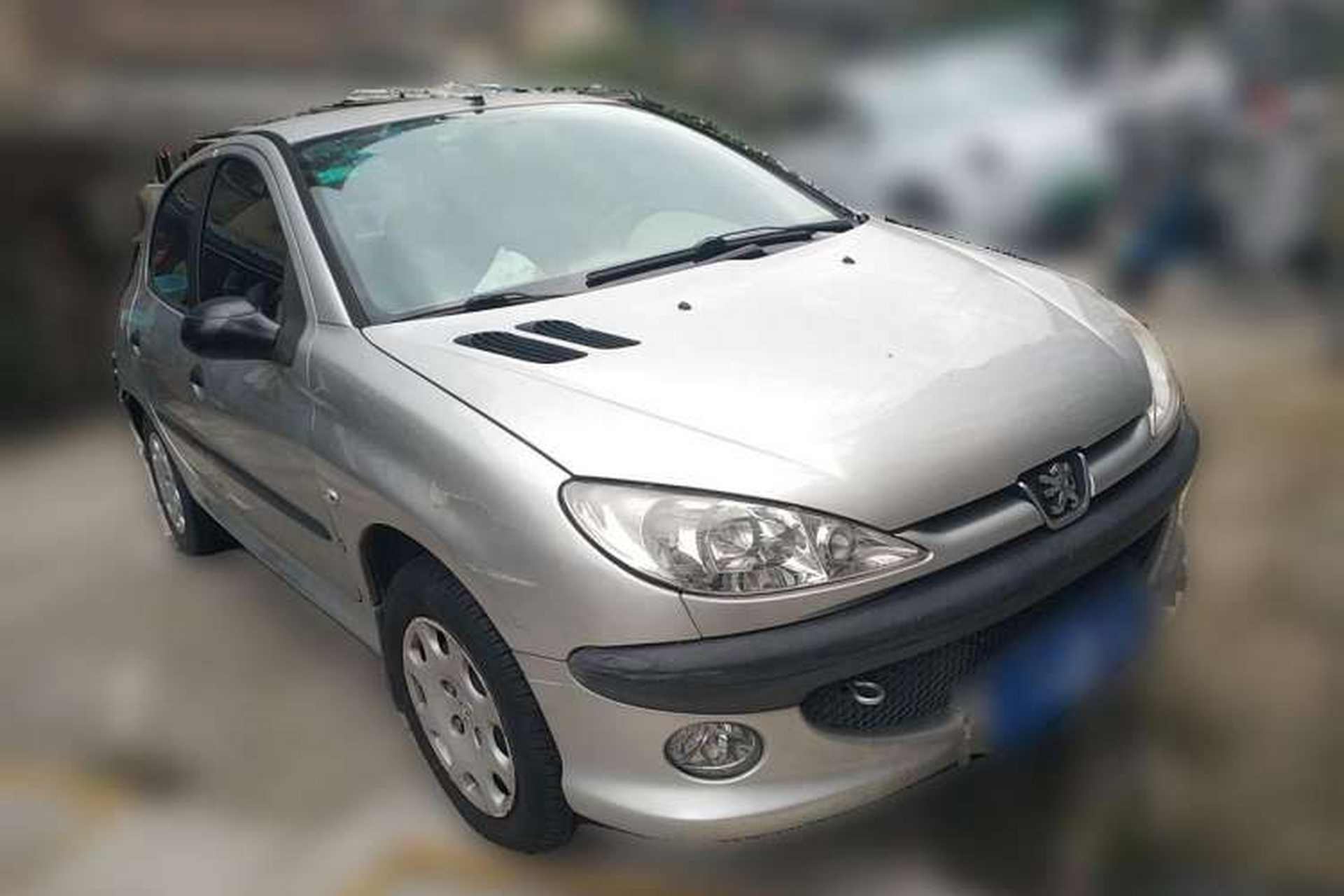 Used Peugeot 206 2007 1.6L Automatic Active Version Front Right 45 Deg
