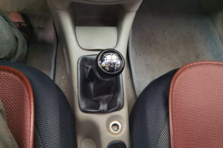 Used Peugeot 206 2007 1.4L Manual Thrill Edition Gear Lever