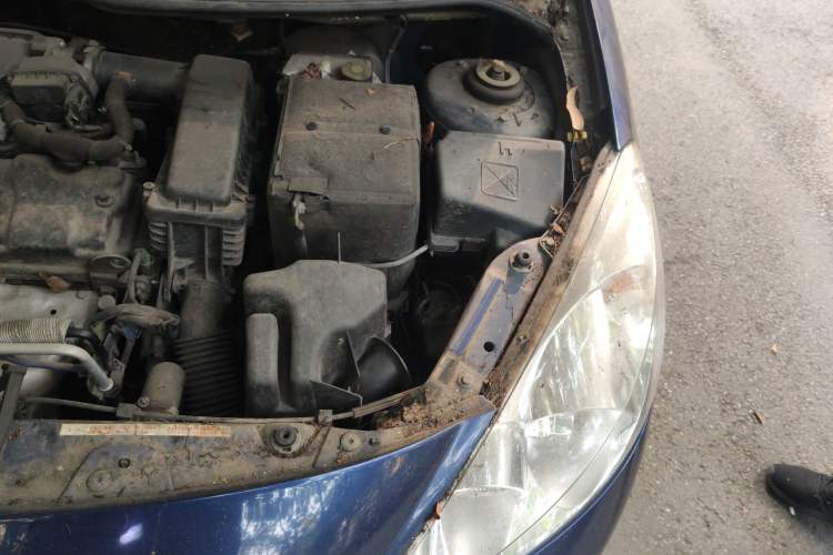 Used Peugeot 207 2009 2-Door Hatchback 1.4L Manual Yule Edition Engine Bay Left