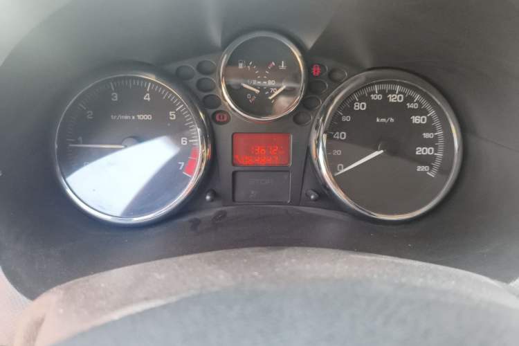 Used Peugeot 207 2009 Sedan 1.6L Manual Pleasure Edition Odometer Close Up