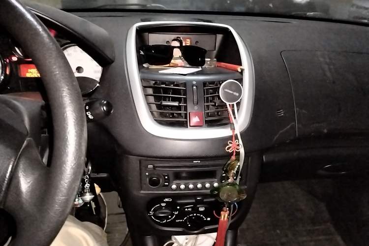 Used Peugeot 207 2010 Hatchback 1.4L Manual Yule Edition Audio And AC Panel