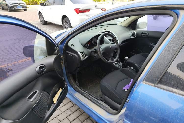 Used Peugeot 207 2010 Sedan 1.4L Manual Yule Edition Driver Seat