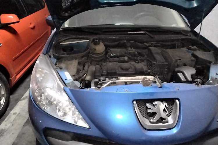 Used Peugeot 207 2010 Hatchback 1.4L Manual Yule Edition Engine Bay Right