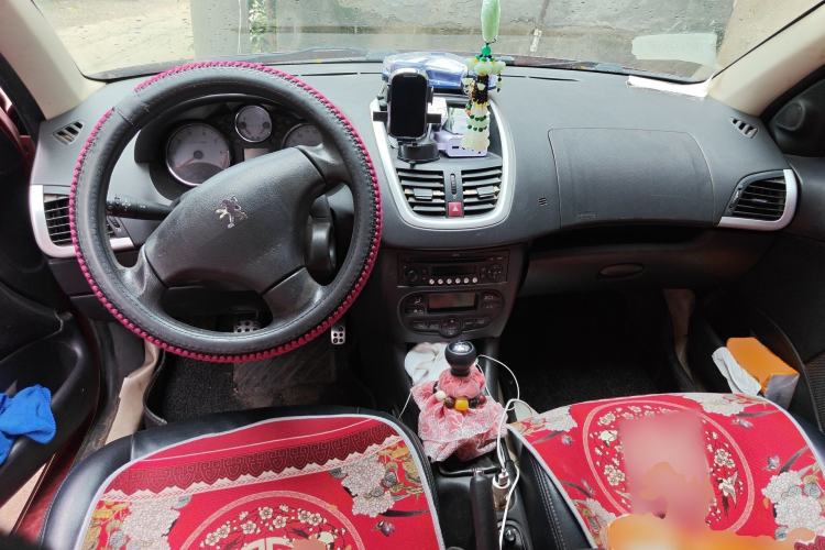 Used Peugeot 207 2010 Hatchback 1.4L Manual Yule Edition Center Console