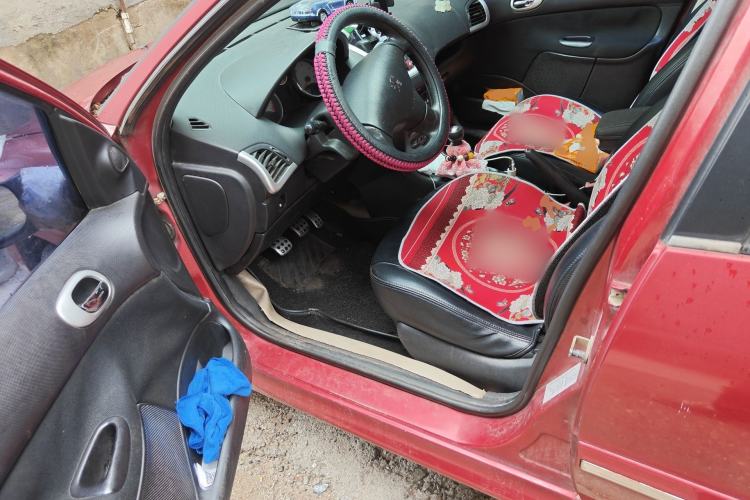 Used Peugeot 207 2010 Hatchback 1.4L Manual Yule Edition Driver Seat