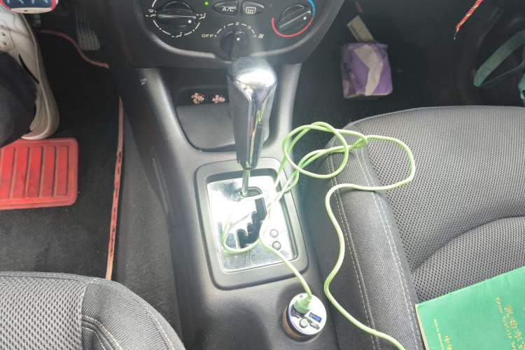 Used Peugeot 207 2010 Hatchback 1.6L Automatic Yule Edition Gear Lever
