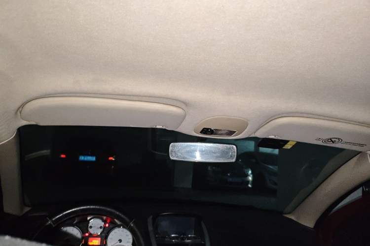 Used Peugeot 207 2010 Hatchback 1.4L Manual Prestige Edition Headliner