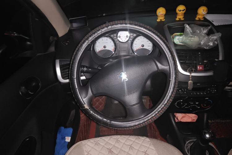Used Peugeot 207 2010 Hatchback 1.4L Manual Yule Edition Steering Wheel