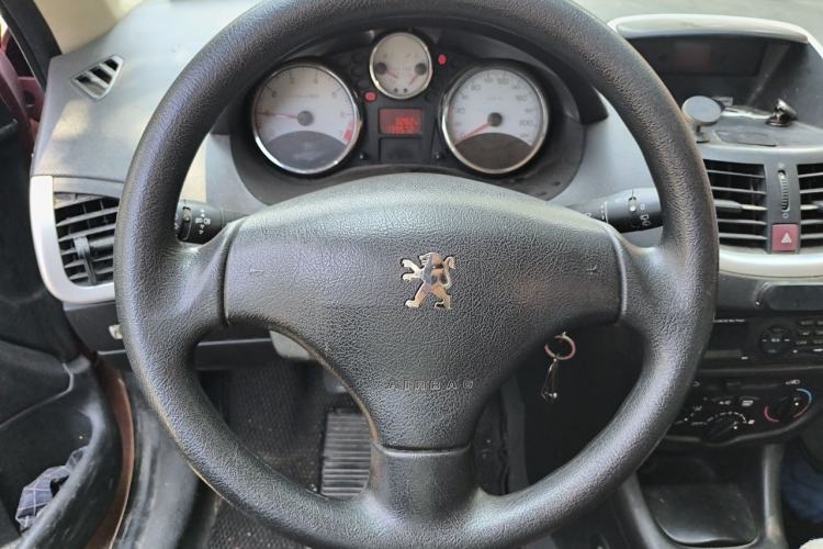 Used Peugeot 207 2010 Hatchback 1.4L Manual Yule Edition Steering Wheel