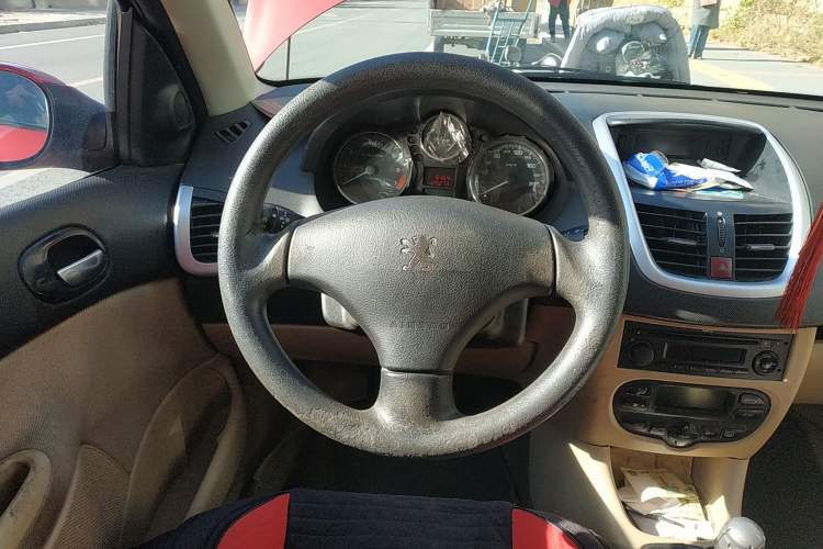 Used Peugeot 207 2010 Hatchback 1.4L Manual Prestige Edition Steering Wheel