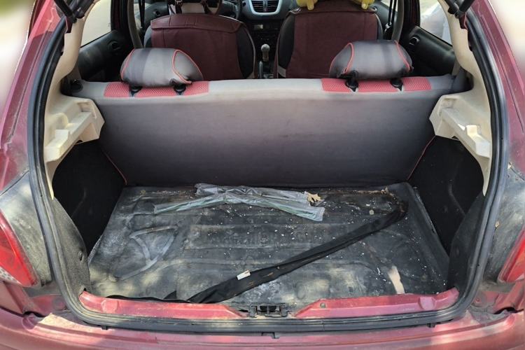 Used Peugeot 207 2010 Hatchback 1.4L Manual Yule Edition Trunk