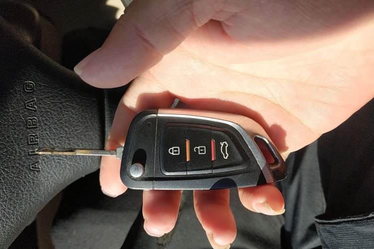 Used Peugeot 207 2010 Hatchback 1.4L Manual Prestige Edition Vehicle Key