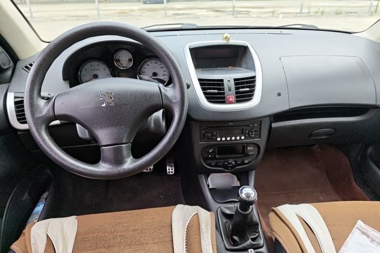 Used Peugeot 207 2010 Sedan 1.4L Manual Enjoy Edition Center Console