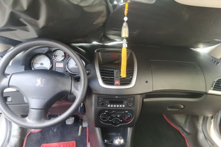 Used Peugeot 207 2010 Hatchback 1.4L Manual Yule Edition Center Console
