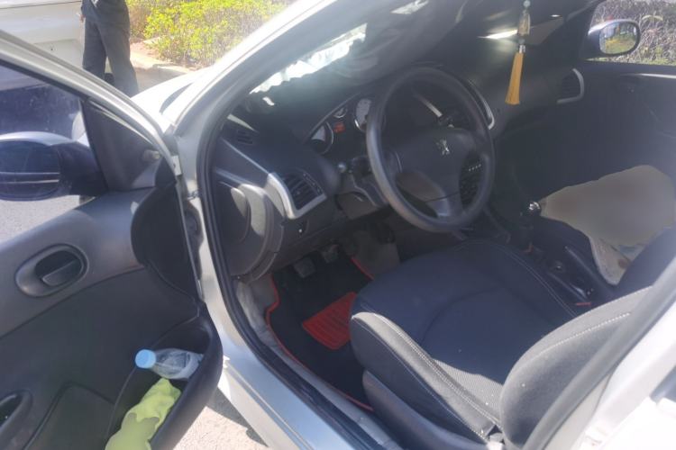 Used Peugeot 207 2010 Hatchback 1.4L Manual Yule Edition Driver Seat