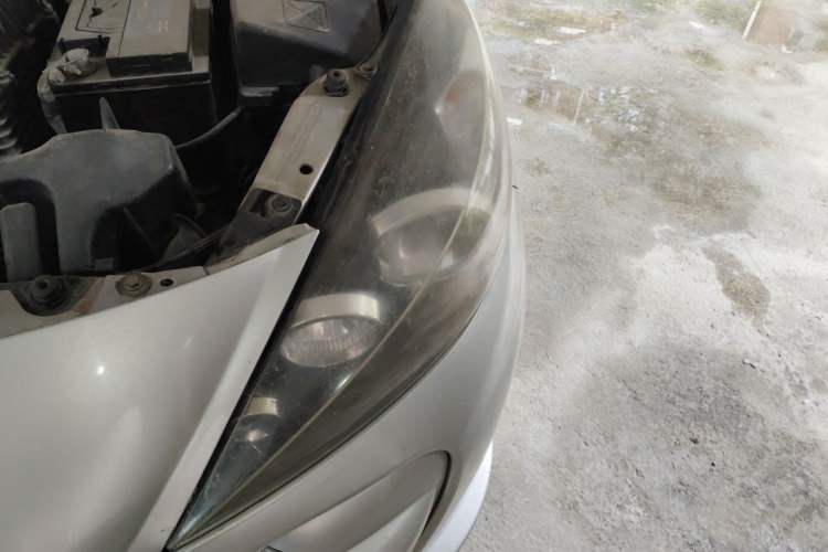 Used Peugeot 207 2010 Hatchback 1.4L Manual Yule Edition Engine Bay Left