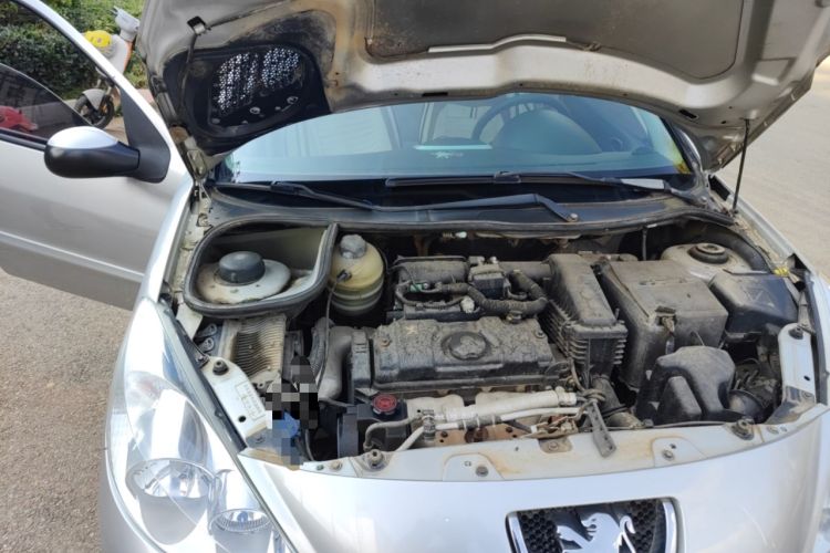 Used Peugeot 207 2010 Sedan 1.4L Manual Yule Edition Engine Bay Right