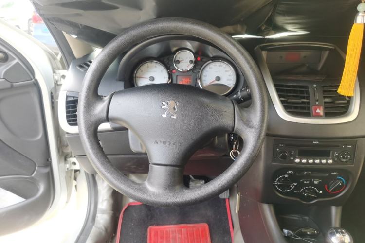 Used Peugeot 207 2010 Hatchback 1.4L Manual Yule Edition Steering Wheel