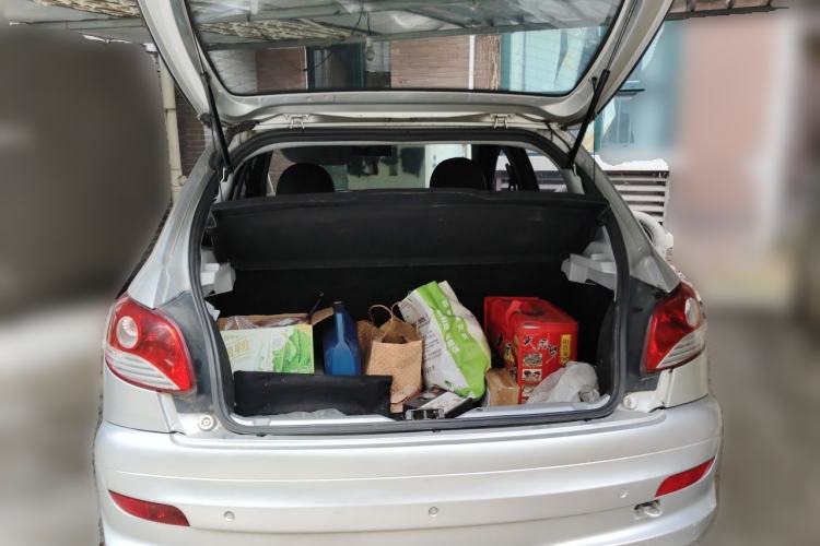 Used Peugeot 207 2010 Hatchback 1.4L Manual Yule Edition Trunk