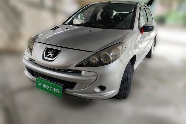 Used Peugeot 207 2010 Hatchback 1.4L Manual Yule Edition Guazi used car, China used car export, Used car for sale, Used cars, Cheapest cars for sale