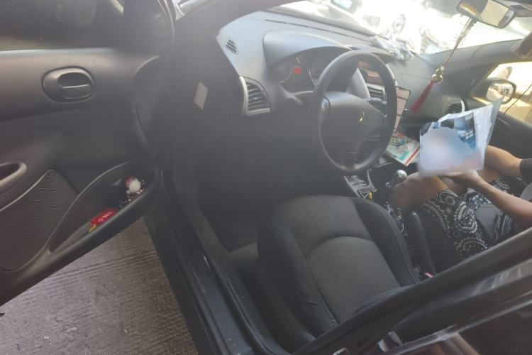 Used Peugeot 207 2011 Hatchback 1.4L Manual Yule Edition Driver Seat