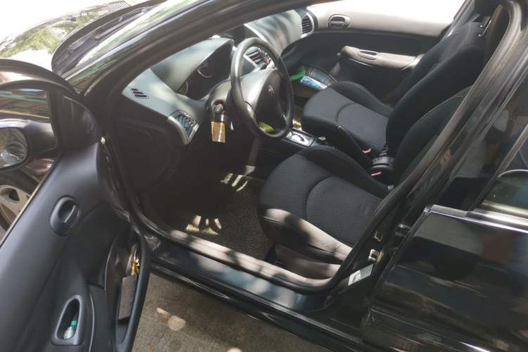 Used Peugeot 207 2011 Sedan 1.6L Automatic Yule Edition Driver Seat