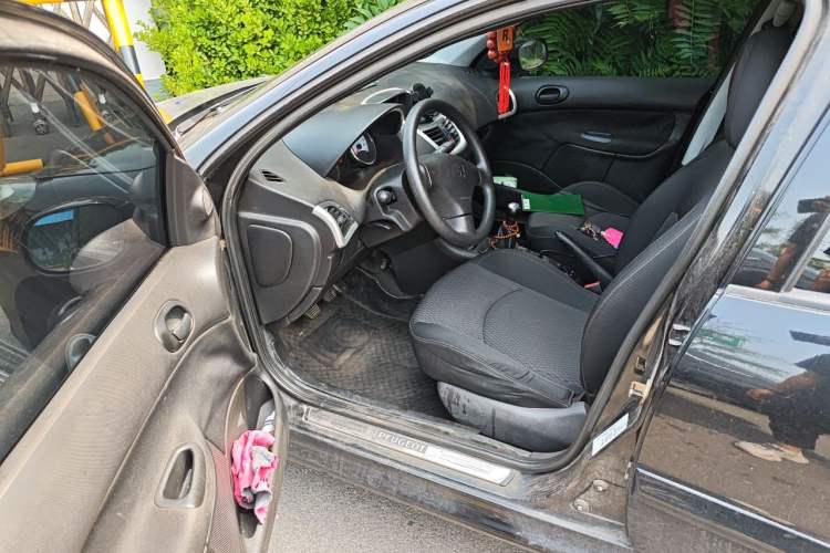 Used Peugeot 207 2011 Sedan 1.4L Manual Yule Edition Driver Seat