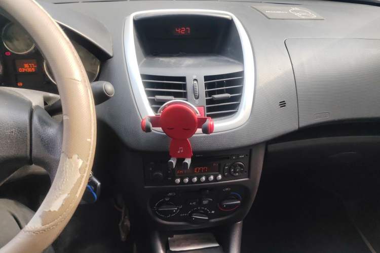 Used Peugeot 207 2011 Sedan 1.4L Manual Yule Edition Audio And AC Panel